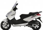 Piaggio X7 300